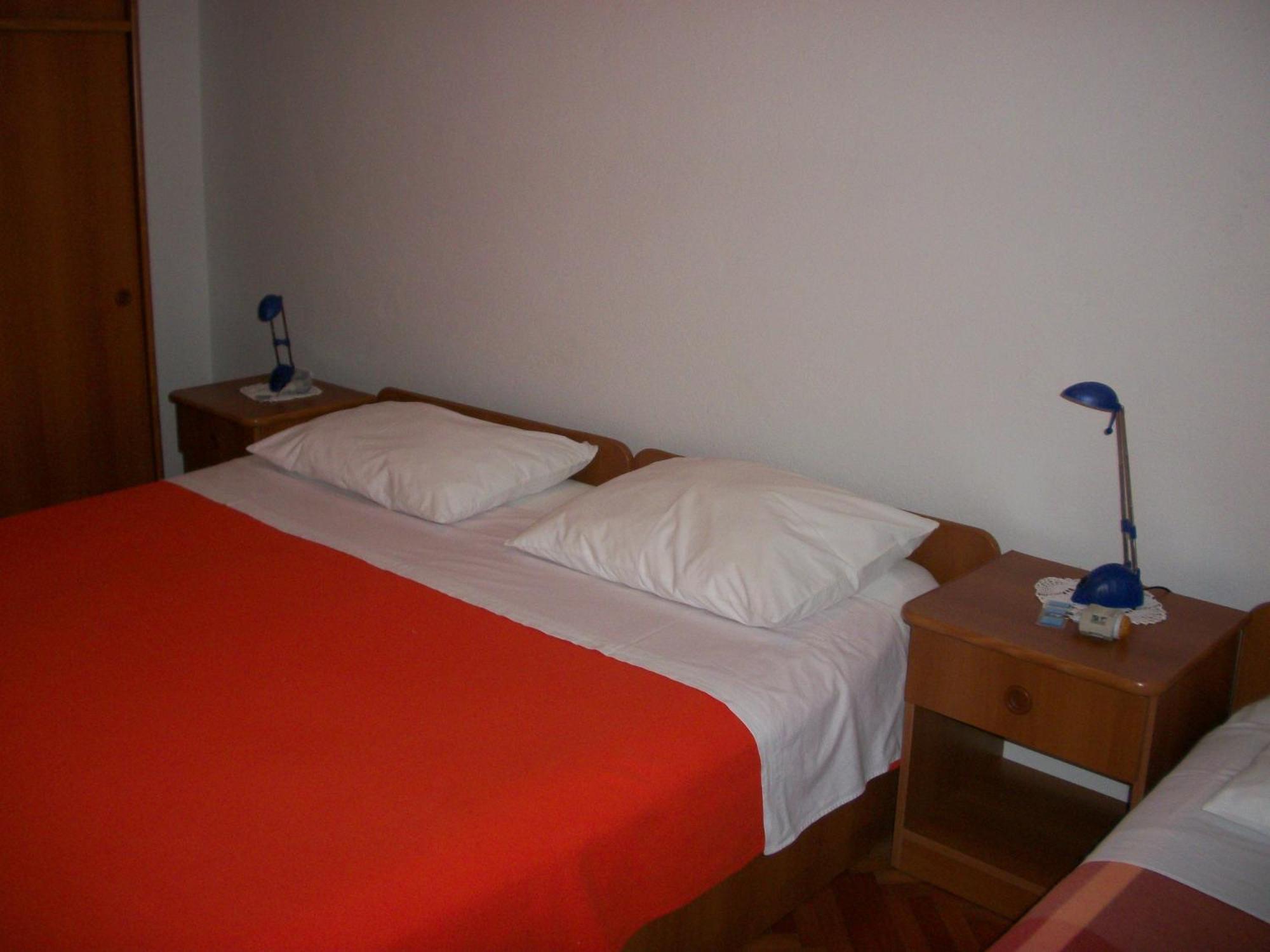 Apartments Mirjana Petrcane Luaran gambar