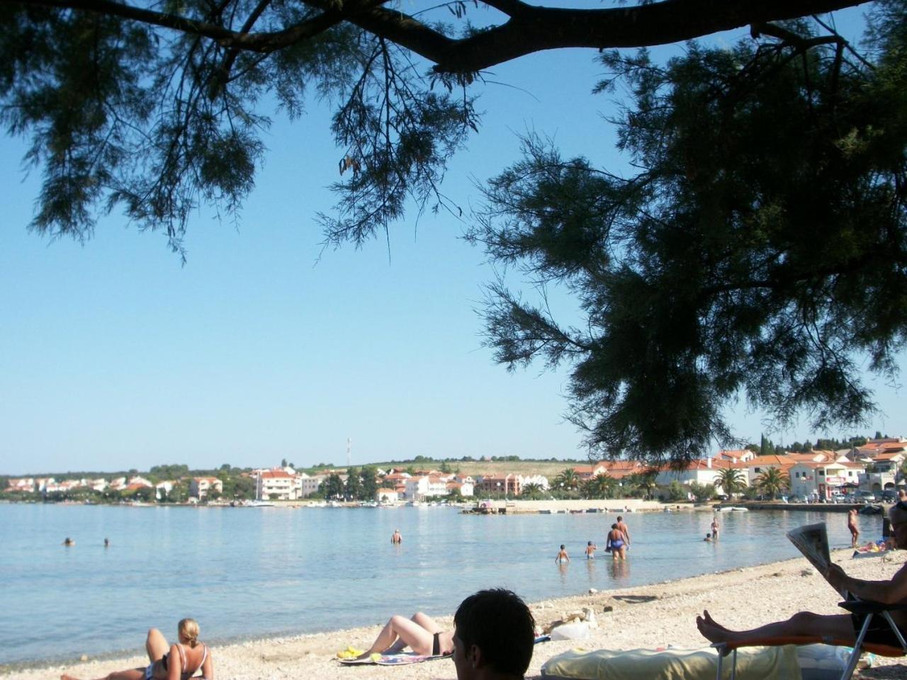 Apartments Mirjana Petrcane Luaran gambar